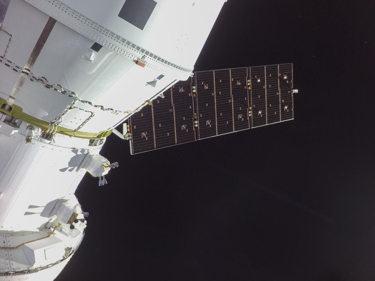 art001e000198 (Nov. 16, 2022) – One of Orion’s four solar arrays is seen during deployment shortly after the uncrewed Artemis I mission launched at 1:47 a.m. EST on Nov. 16, 2022.